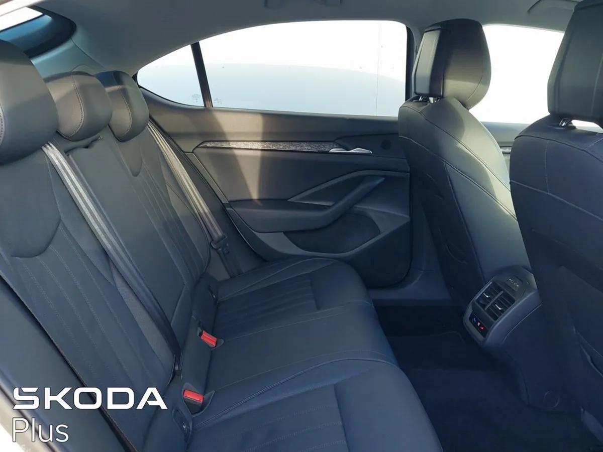 Skoda Superb Saloon, Diesel, 2025, Silver