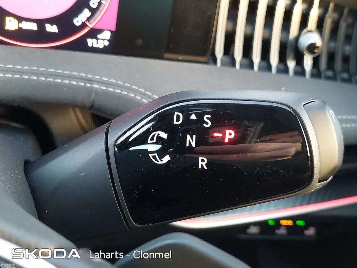 Skoda Superb Saloon, Diesel, 2026, Blue