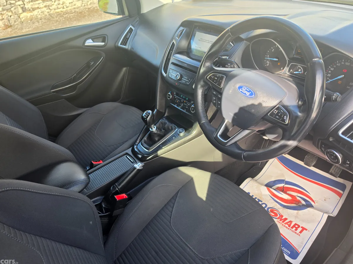 Ford Focus Hatchback, Diesel, 2019, Grey