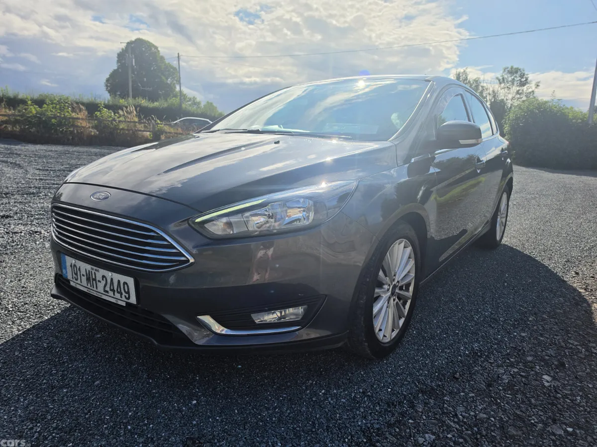 Ford Focus Hatchback, Diesel, 2019, Grey