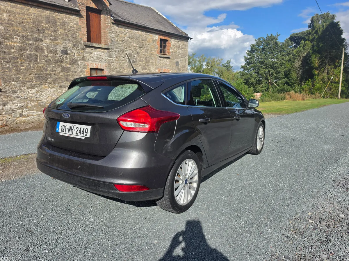 Ford Focus Hatchback, Diesel, 2019, Grey