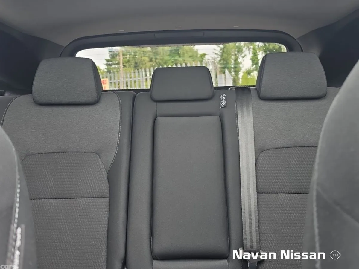 Nissan Qashqai MPV, Petrol Hybrid, 2024, Blue