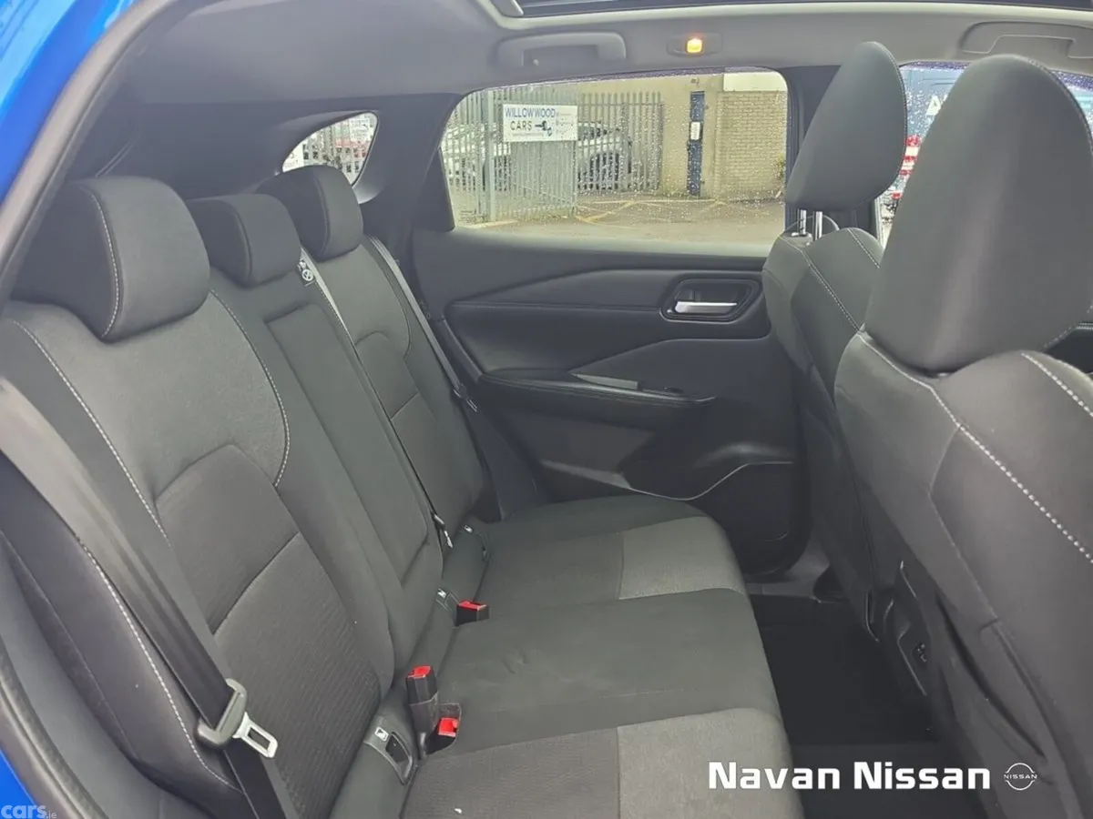 Nissan Qashqai MPV, Petrol Hybrid, 2024, Blue