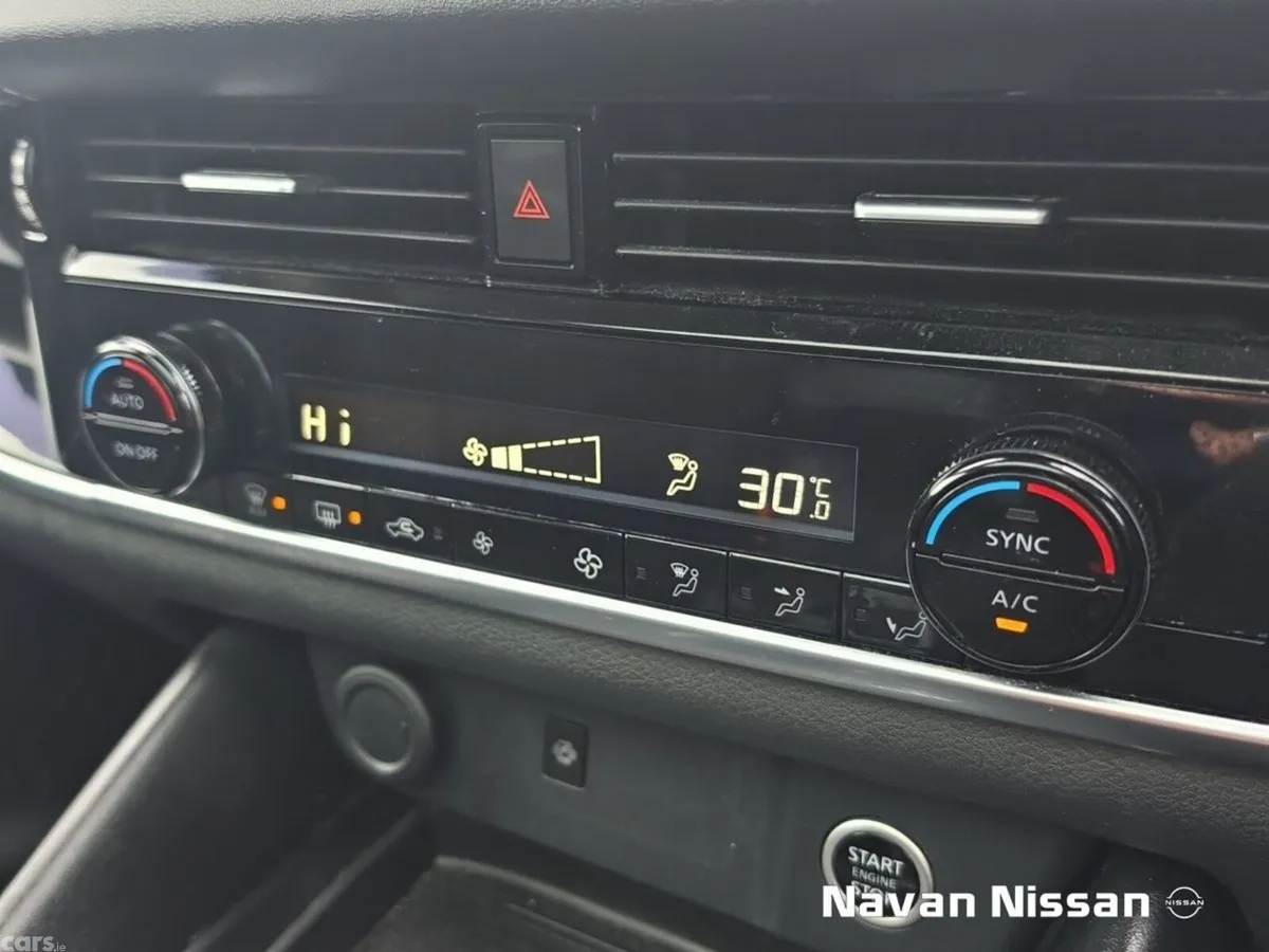 Nissan Qashqai MPV, Petrol Hybrid, 2024, Blue