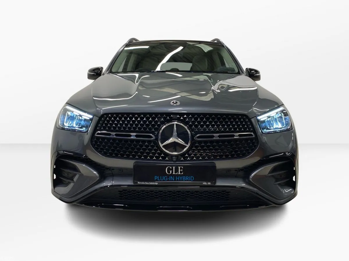 Mercedes-Benz GLE SUV, Petrol Plug-in Hybrid, 2026, Grey