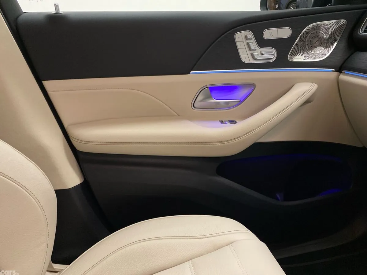 Mercedes-Benz GLE SUV, Petrol Plug-in Hybrid, 2026, Grey