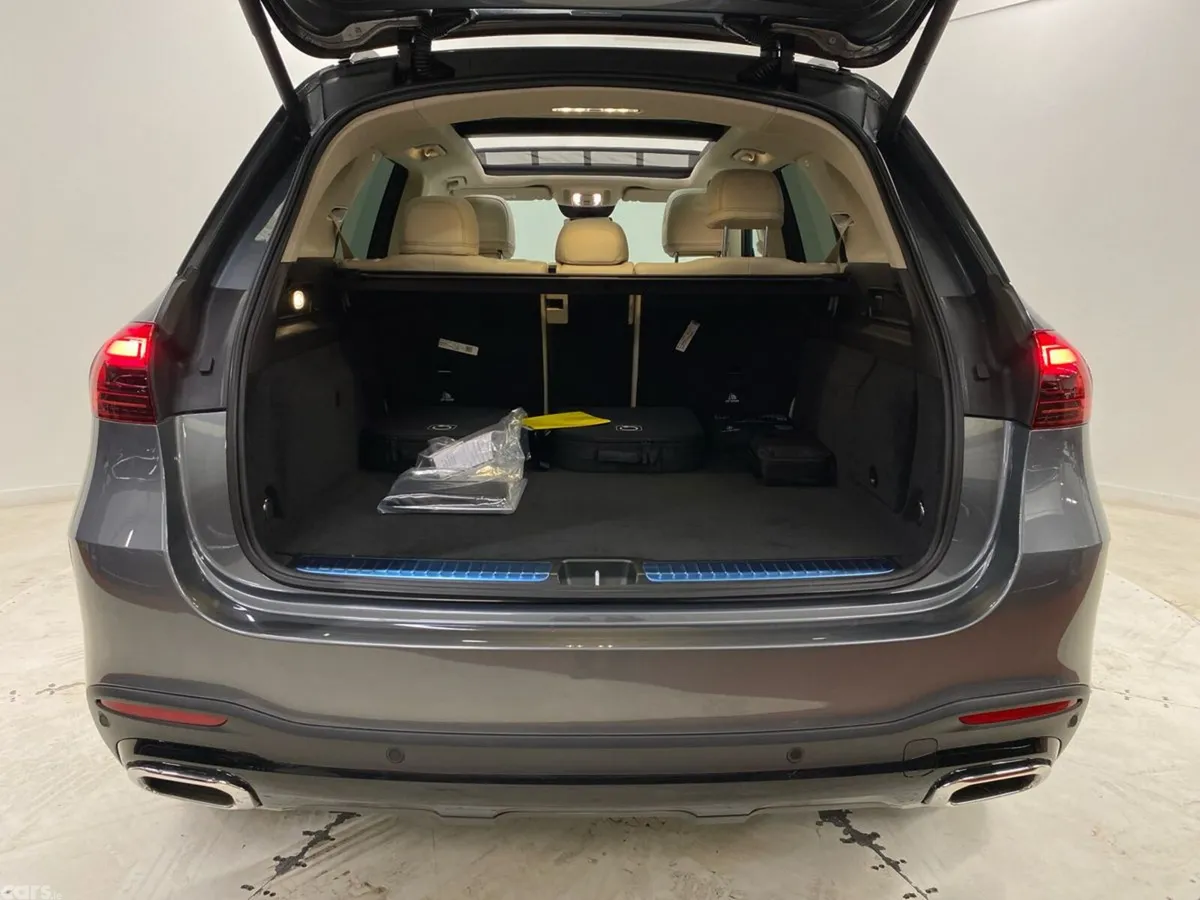 Mercedes-Benz GLE SUV, Petrol Plug-in Hybrid, 2026, Grey