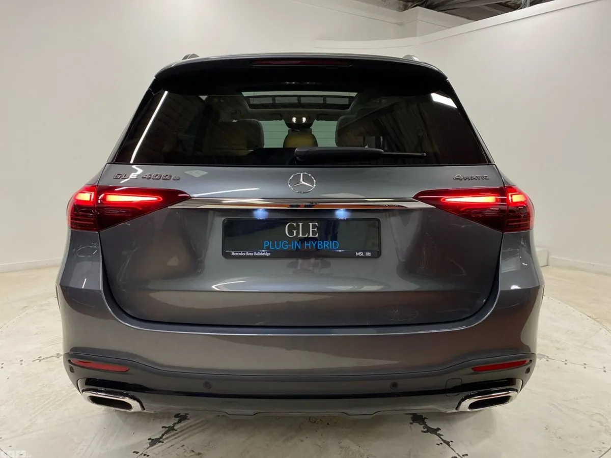 Mercedes-Benz GLE SUV, Petrol Plug-in Hybrid, 2026, Grey