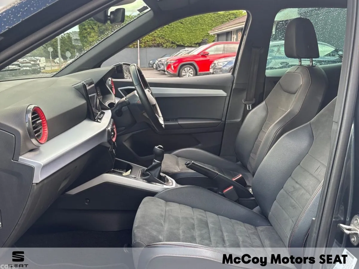 SEAT Arona SUV, Petrol, 2023, Grey