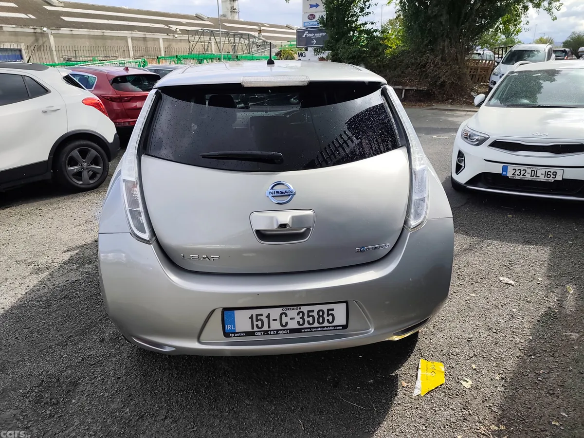 Nissan Leaf Hatchback, Electric, 2015, Silver