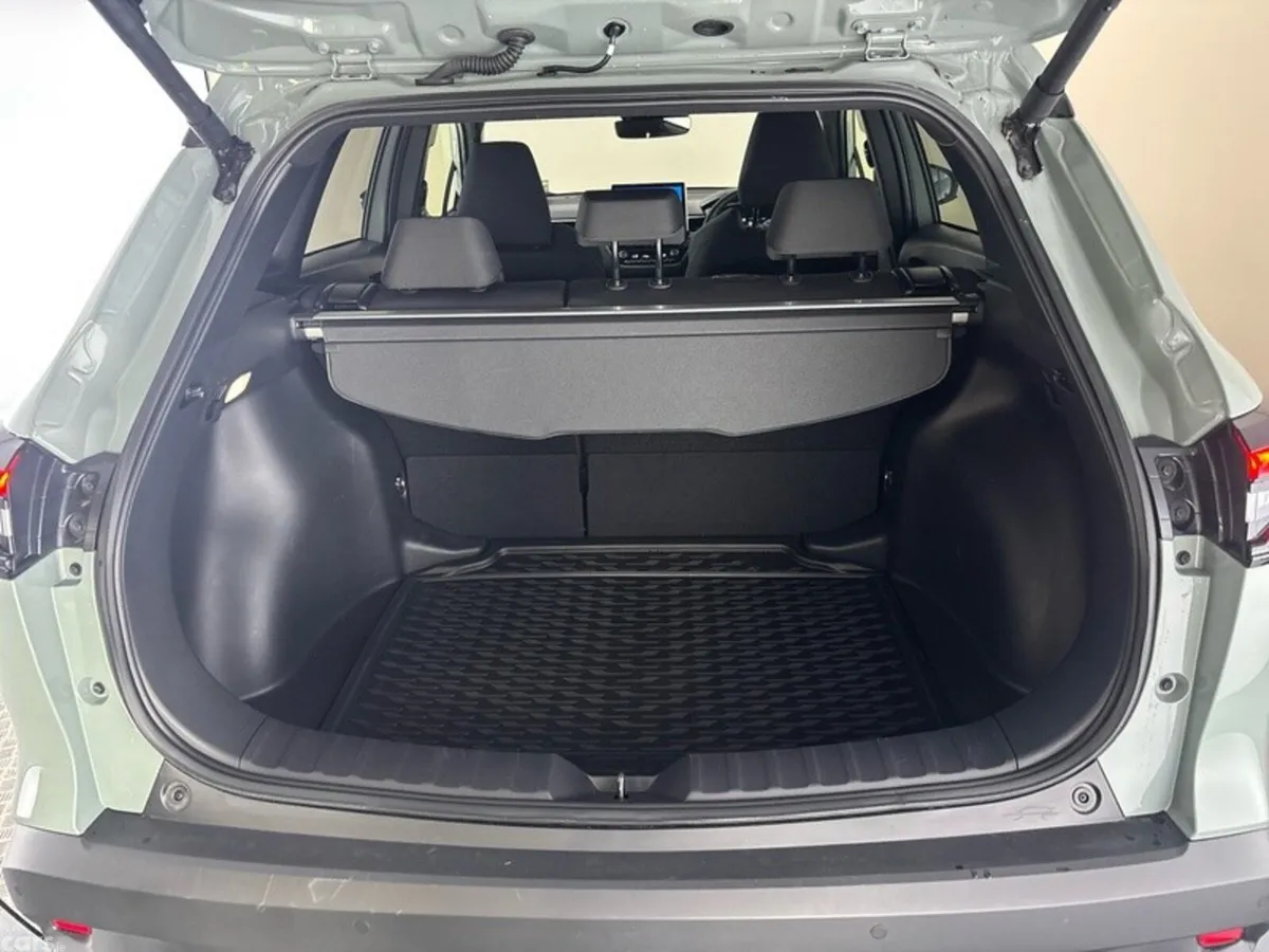 Toyota Corolla Cross Hatchback, Petrol Hybrid, 2026, Green