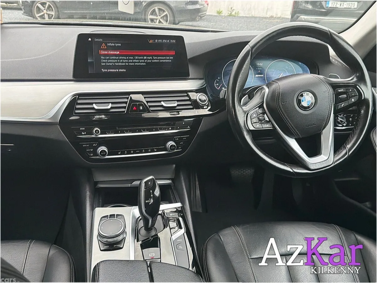 BMW 5-Series Saloon, Petrol Plug-in Hybrid, 2018, Blue