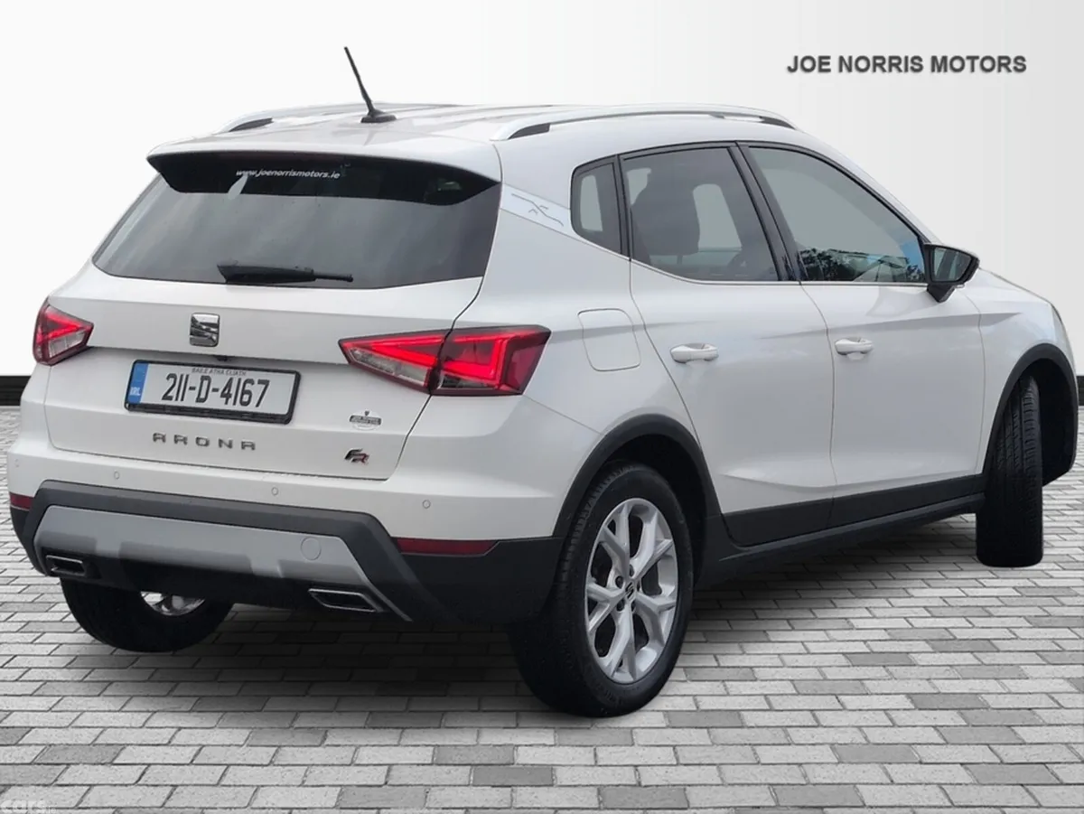 SEAT Arona Hatchback, Petrol, 2021, White