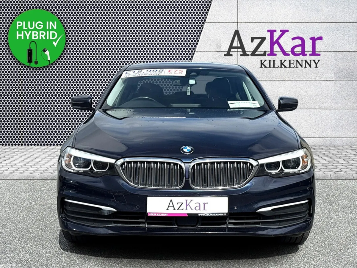 BMW 5-Series Saloon, Petrol Plug-in Hybrid, 2018, Blue