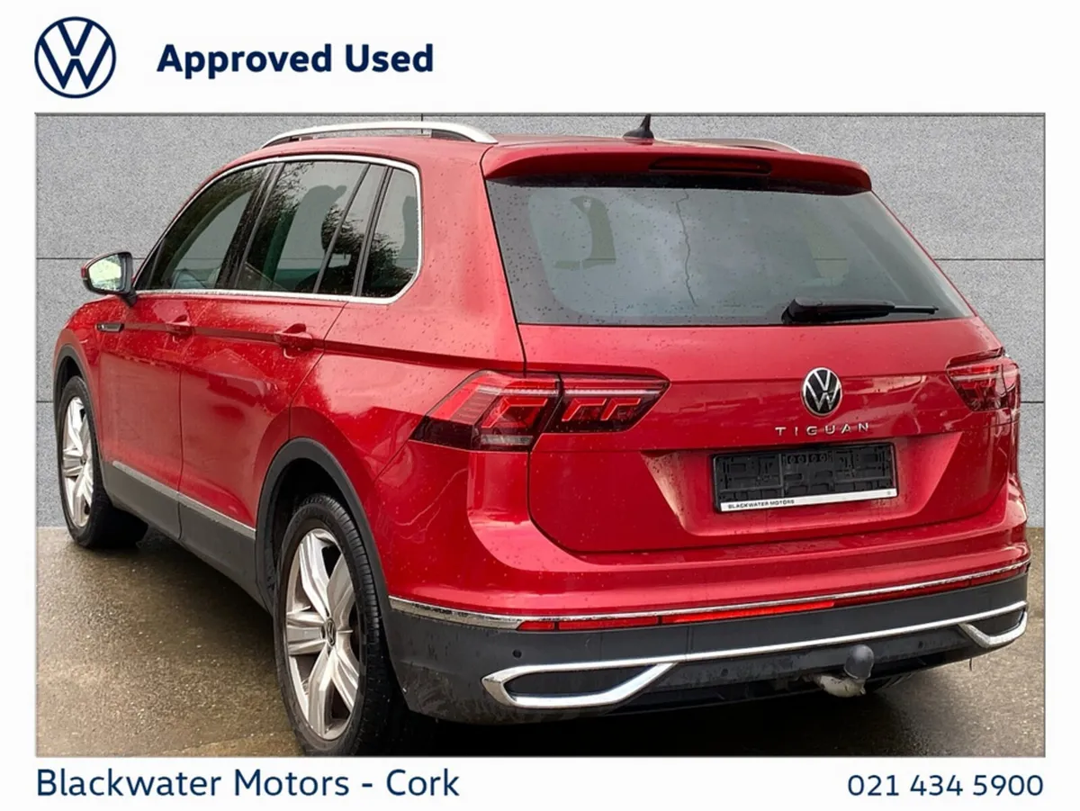 Volkswagen Tiguan SUV, Diesel, 2023, Red