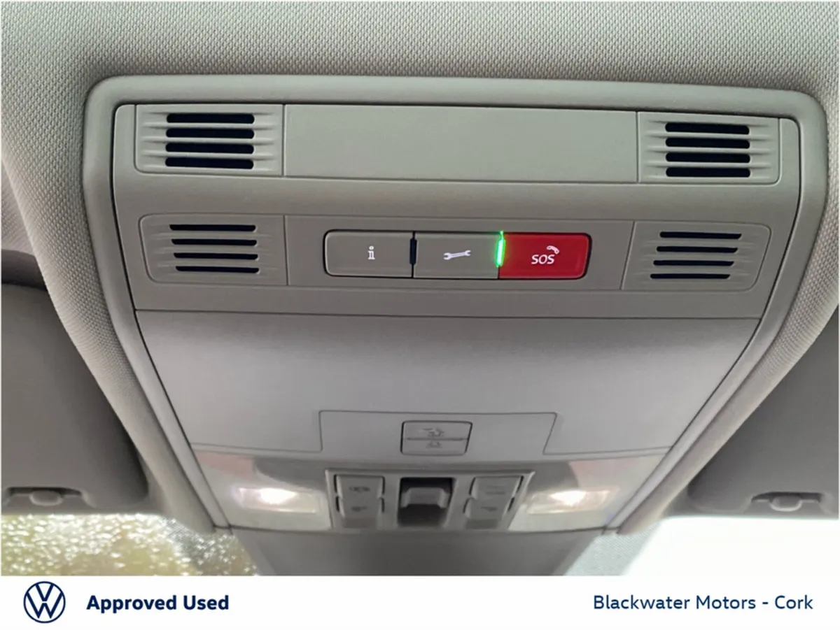 Volkswagen Tiguan SUV, Diesel, 2023, Red