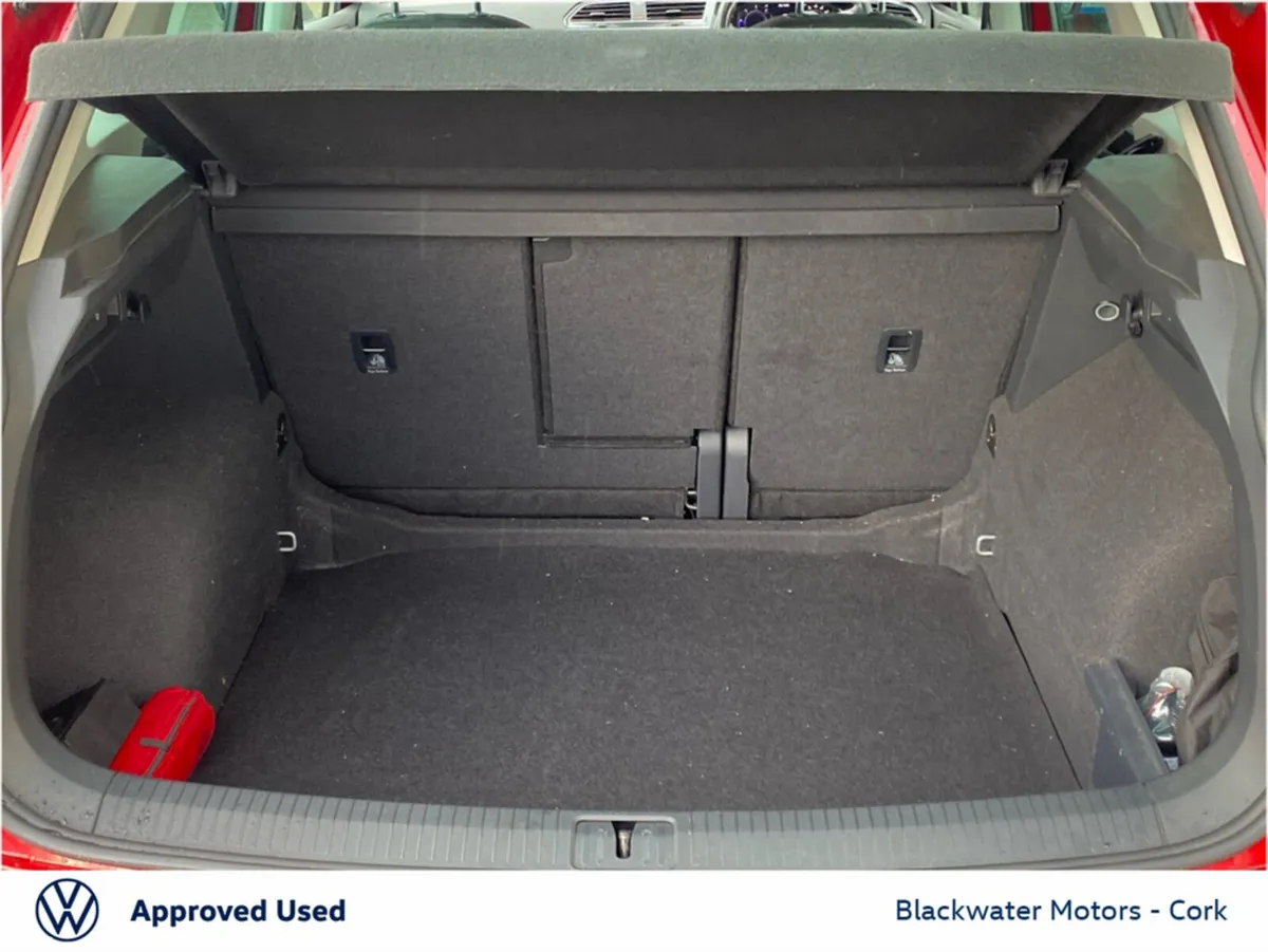 Volkswagen Tiguan SUV, Diesel, 2023, Red