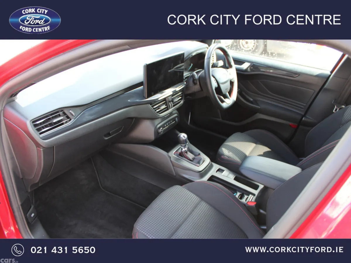 Ford Focus Hatchback, Petrol Hybrid, 2024, Red