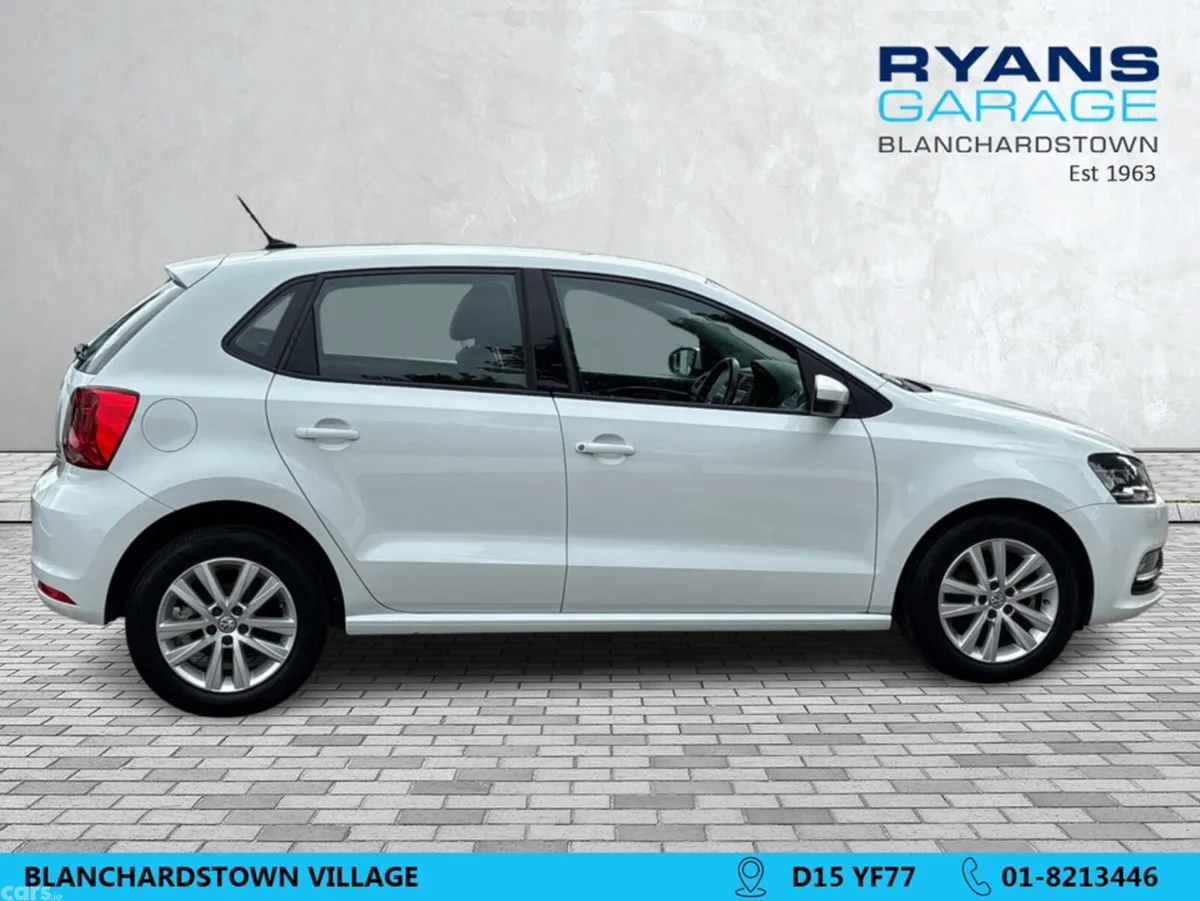 Volkswagen Polo Hatchback, Petrol, 2017, White