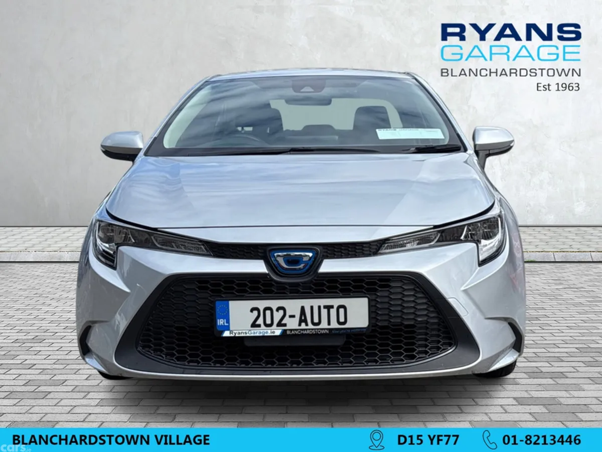 Toyota Corolla Saloon, Petrol Hybrid, 2020, Silver