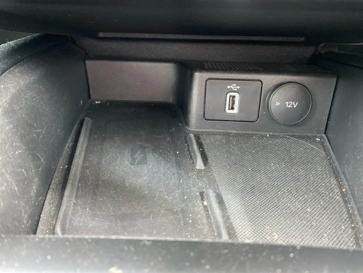 Ford Focus Hatchback, Petrol, 2020, Grey