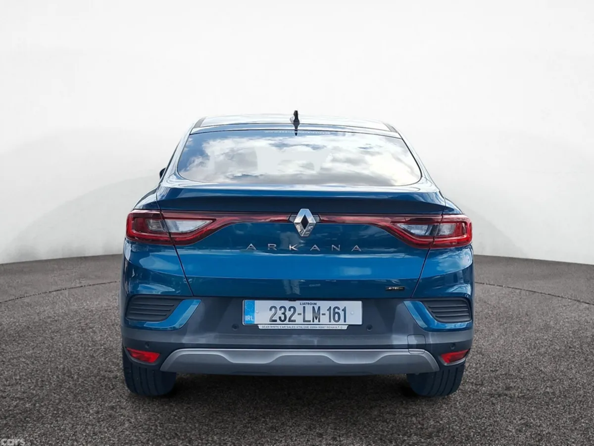 Renault Arkana Hatchback, Petrol, 2023, Blue