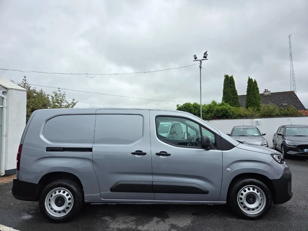 Citroen Berlingo Van, Diesel, 2026, Grey