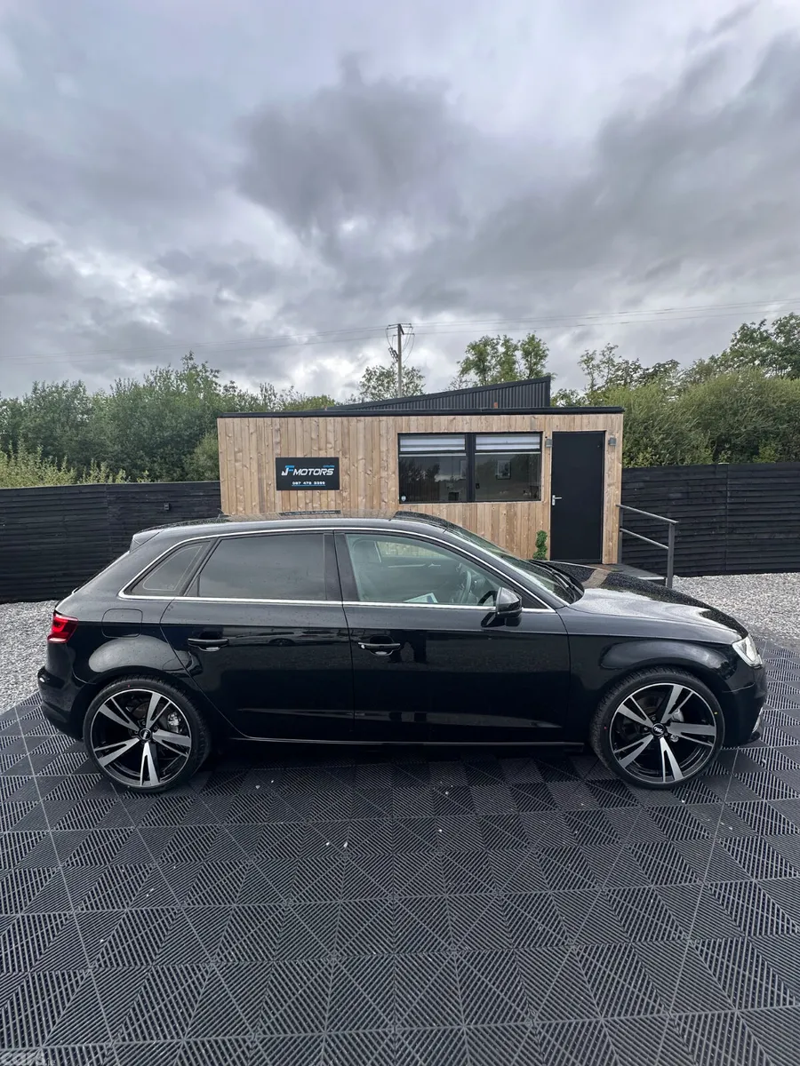 Audi A3 Hatchback, Petrol, 2013, Black