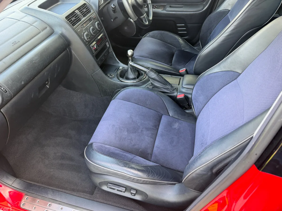 Lexus IS Saloon, Petrol, 2002, Red