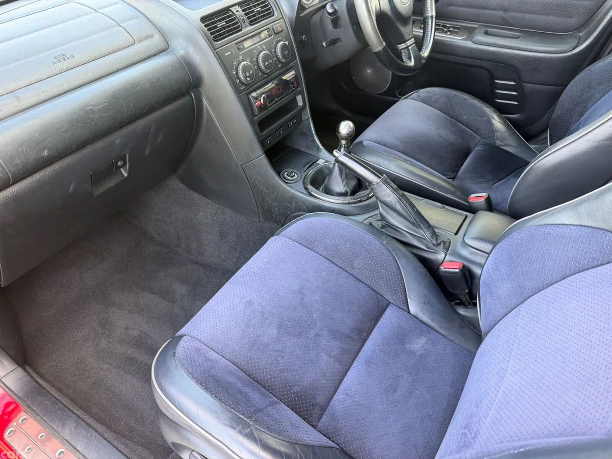 Lexus IS Saloon, Petrol, 2002, Red