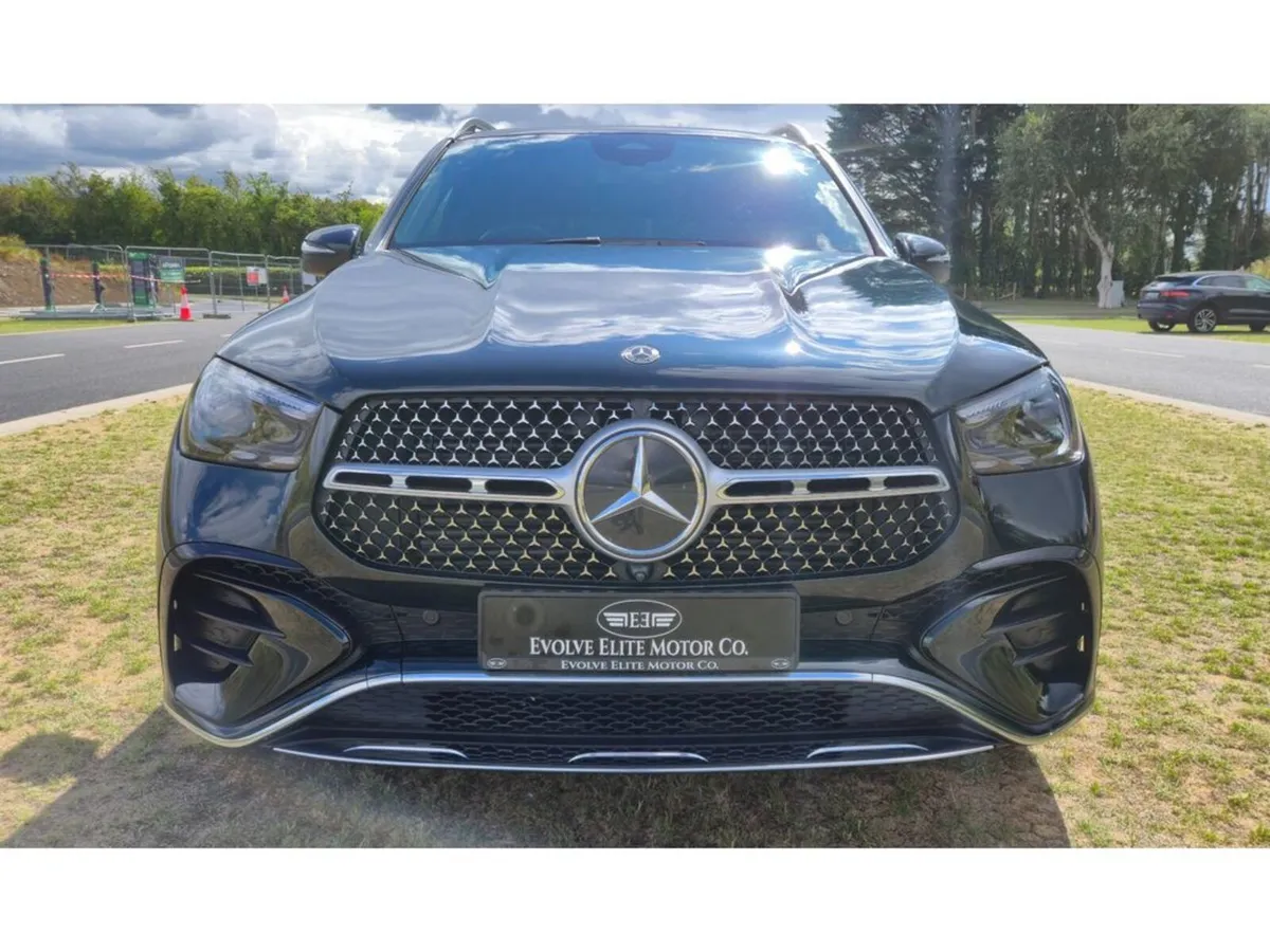 Mercedes-Benz GLE SUV, Petrol Plug-in Hybrid, 2024, Green