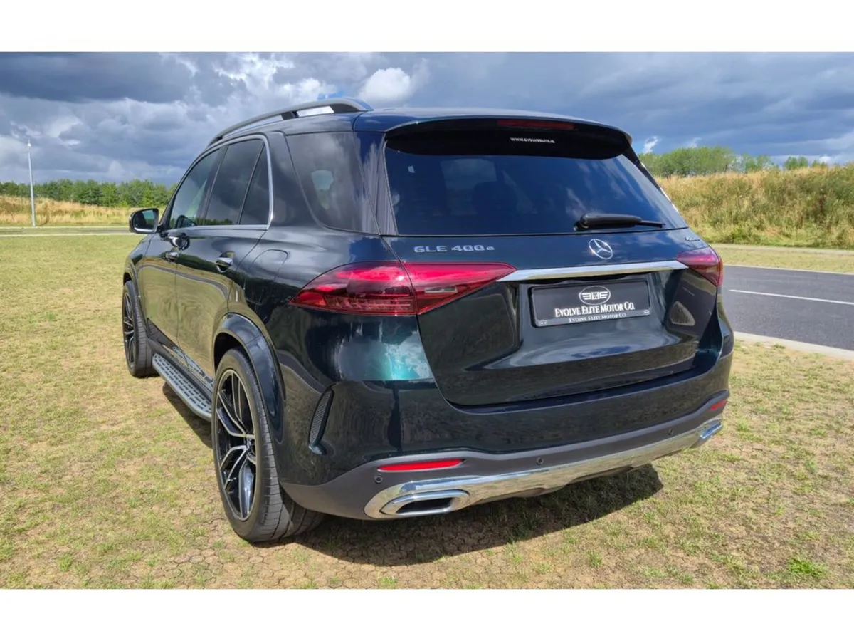 Mercedes-Benz GLE SUV, Petrol Plug-in Hybrid, 2024, Green