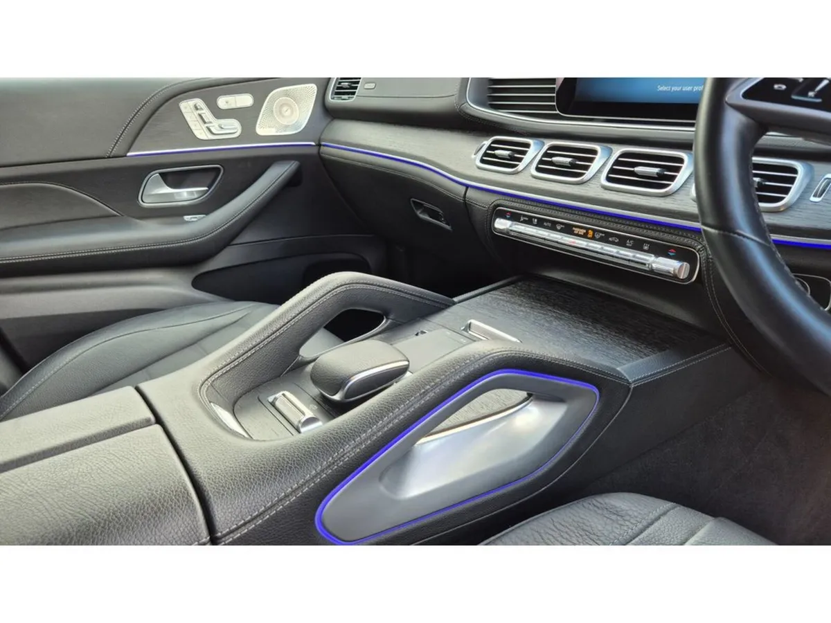 Mercedes-Benz GLE SUV, Petrol Plug-in Hybrid, 2024, Green