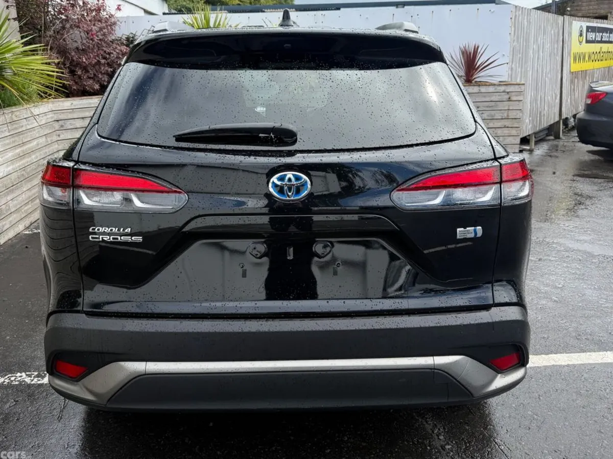 Toyota Corolla Cross SUV, Petrol Hybrid, 2023, Black