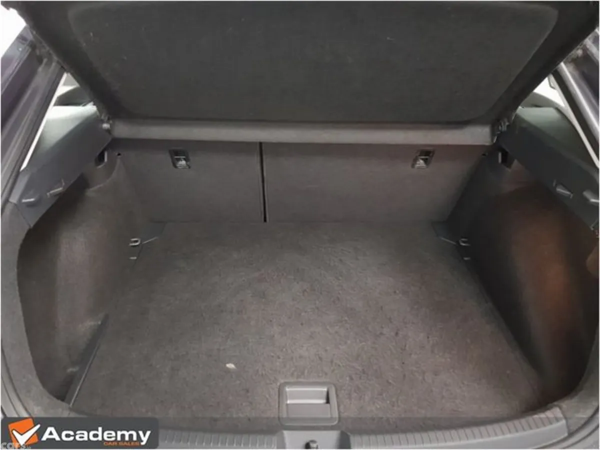 Volkswagen Taigo Estate, Petrol, 2023, Grey