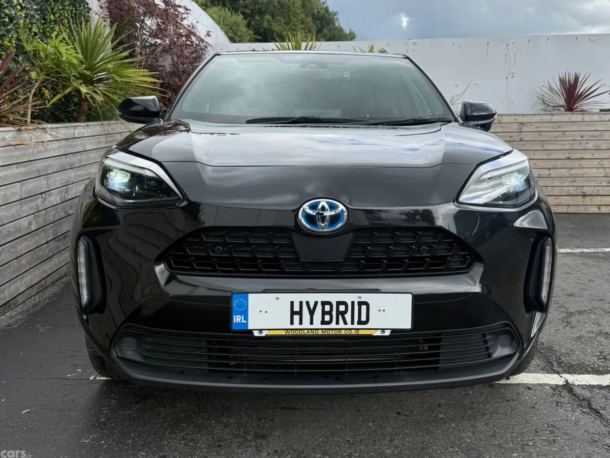 Toyota Yaris Cross SUV, Petrol Hybrid, 2022, Black
