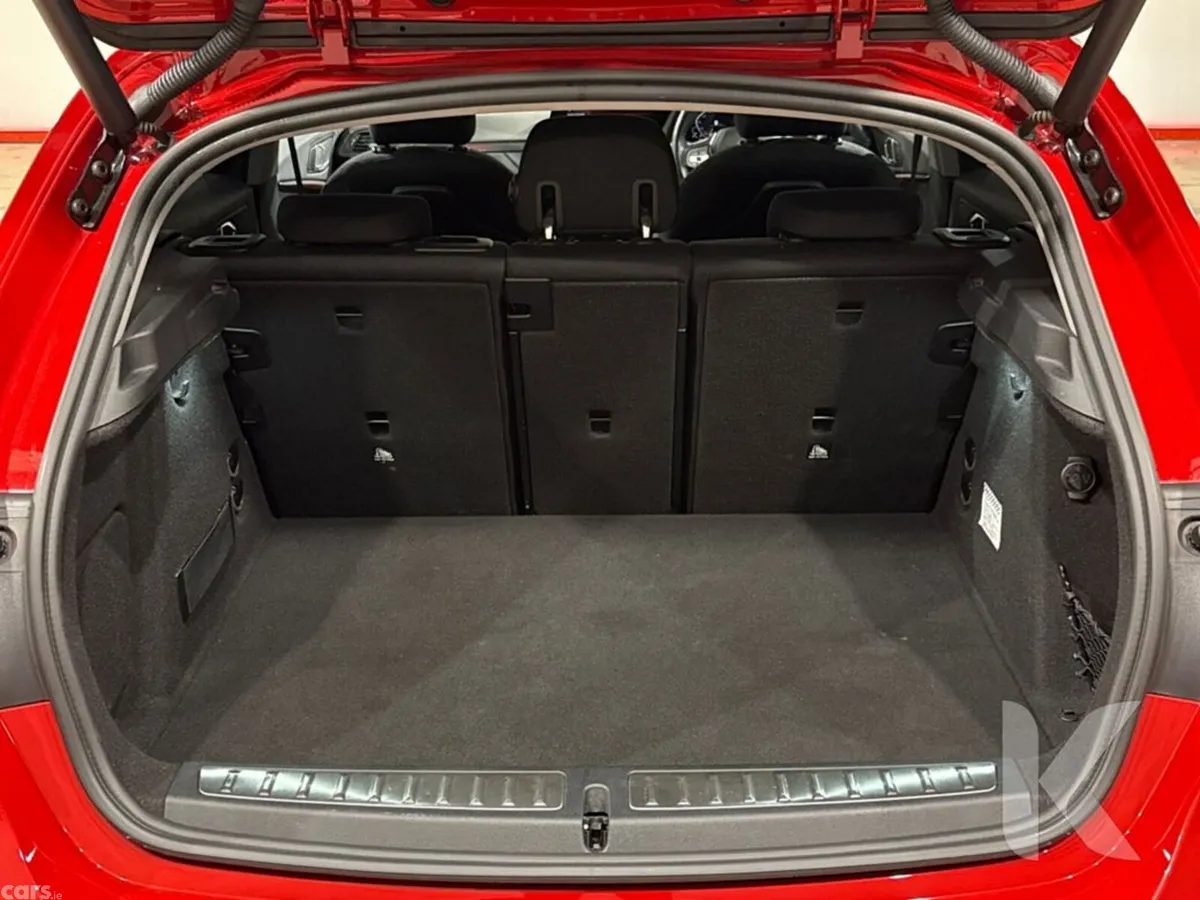 BMW 1-Series Hatchback, Petrol, 2020, Red