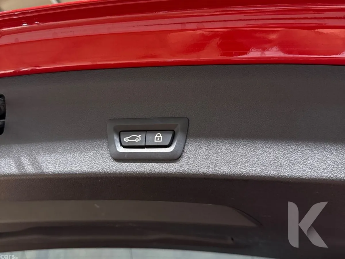 BMW 1-Series Hatchback, Petrol, 2020, Red