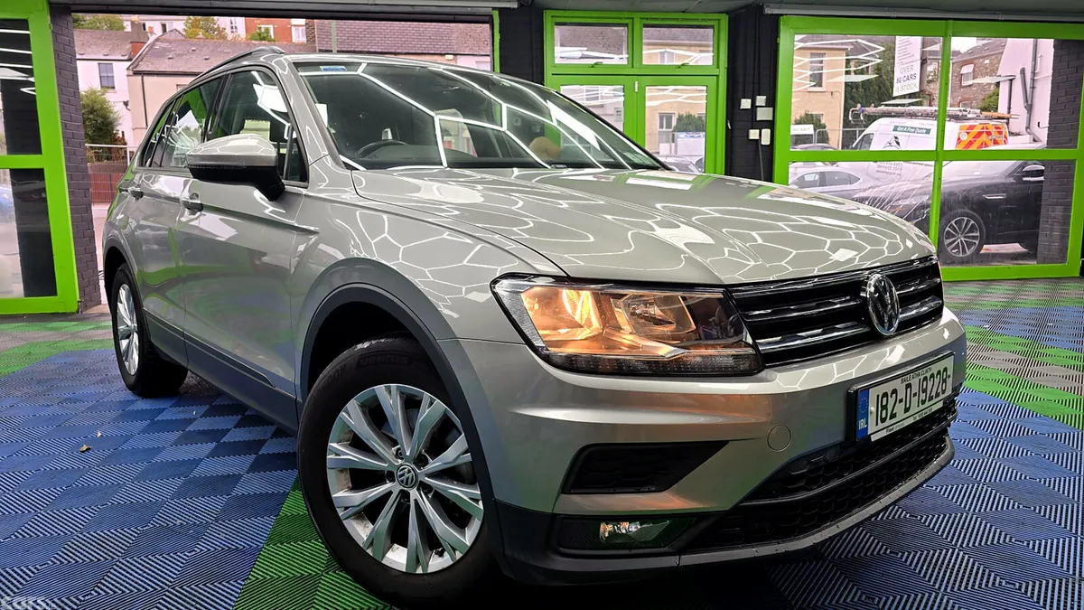 Volkswagen Tiguan SUV, Petrol, 2018, Grey