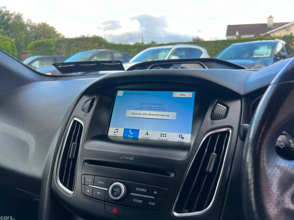 Ford Focus Hatchback, Diesel, 2018, Red