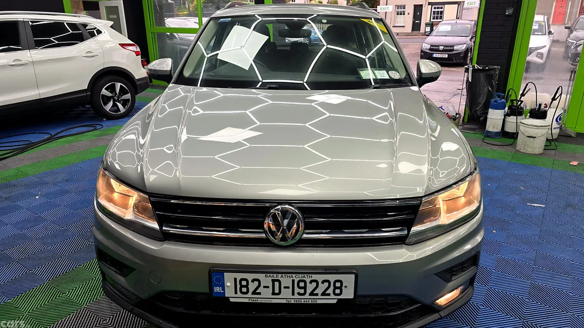 Volkswagen Tiguan SUV, Petrol, 2018, Grey