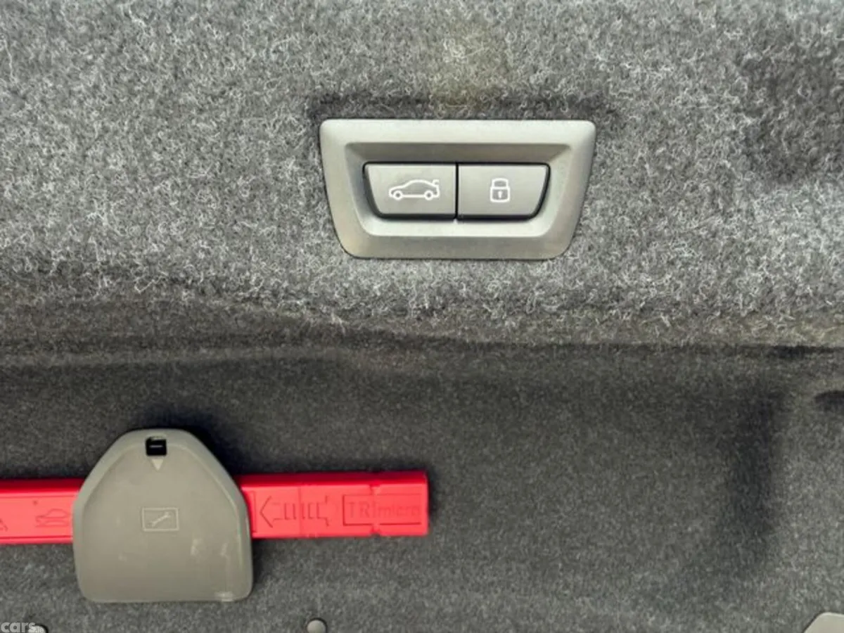 BMW 5-Series Saloon, Petrol Plug-in Hybrid, 2024, Black