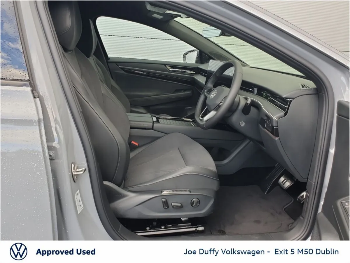 Volkswagen ID.7 Hatchback, Electric, 2026, Grey