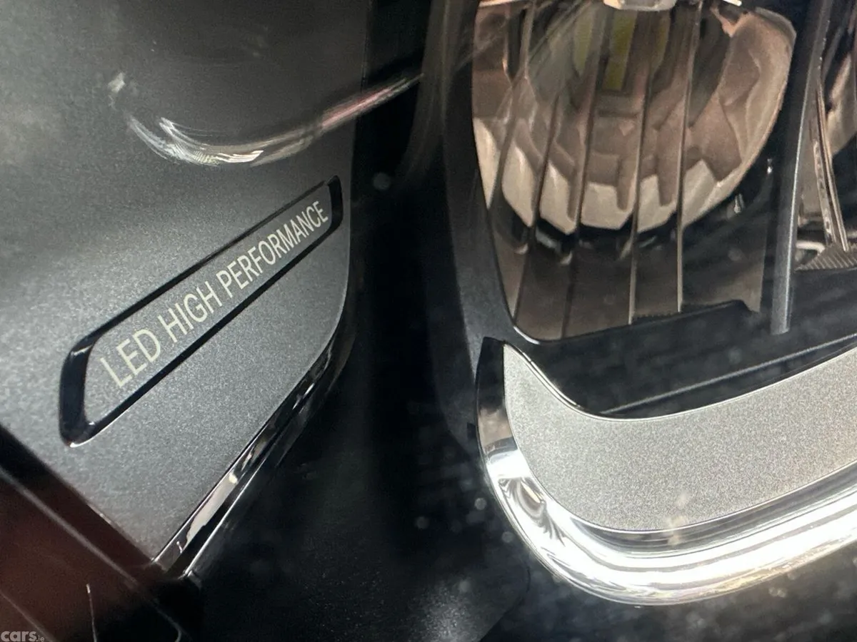 Mercedes-Benz E-Class Saloon, Diesel Plug-in Hybrid, 2024, Black