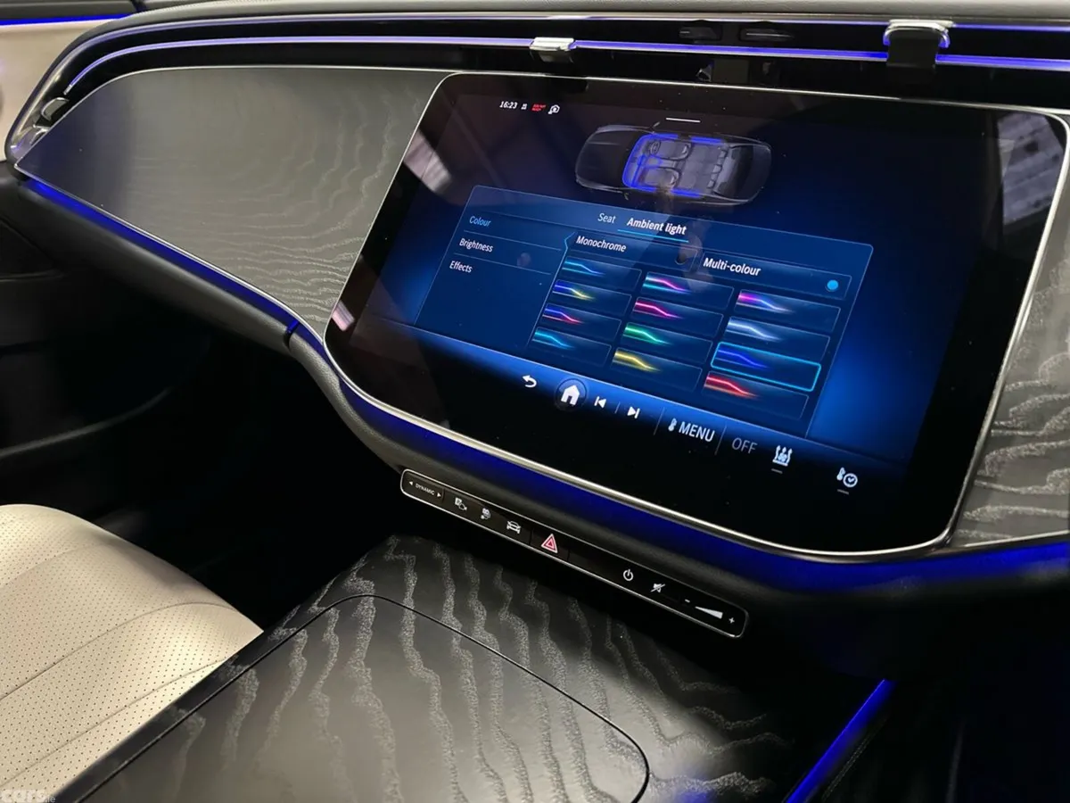 Mercedes-Benz E-Class Saloon, Diesel Plug-in Hybrid, 2024, Black