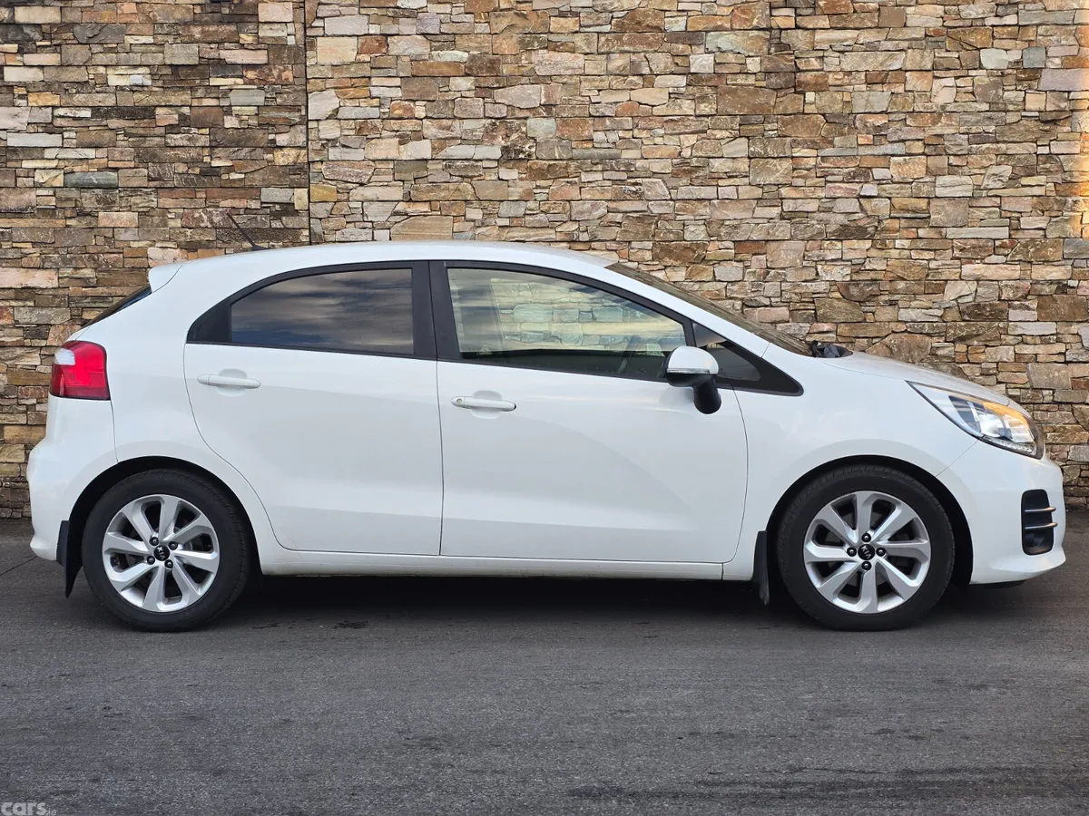 Kia Rio Hatchback, Diesel, 2017, White