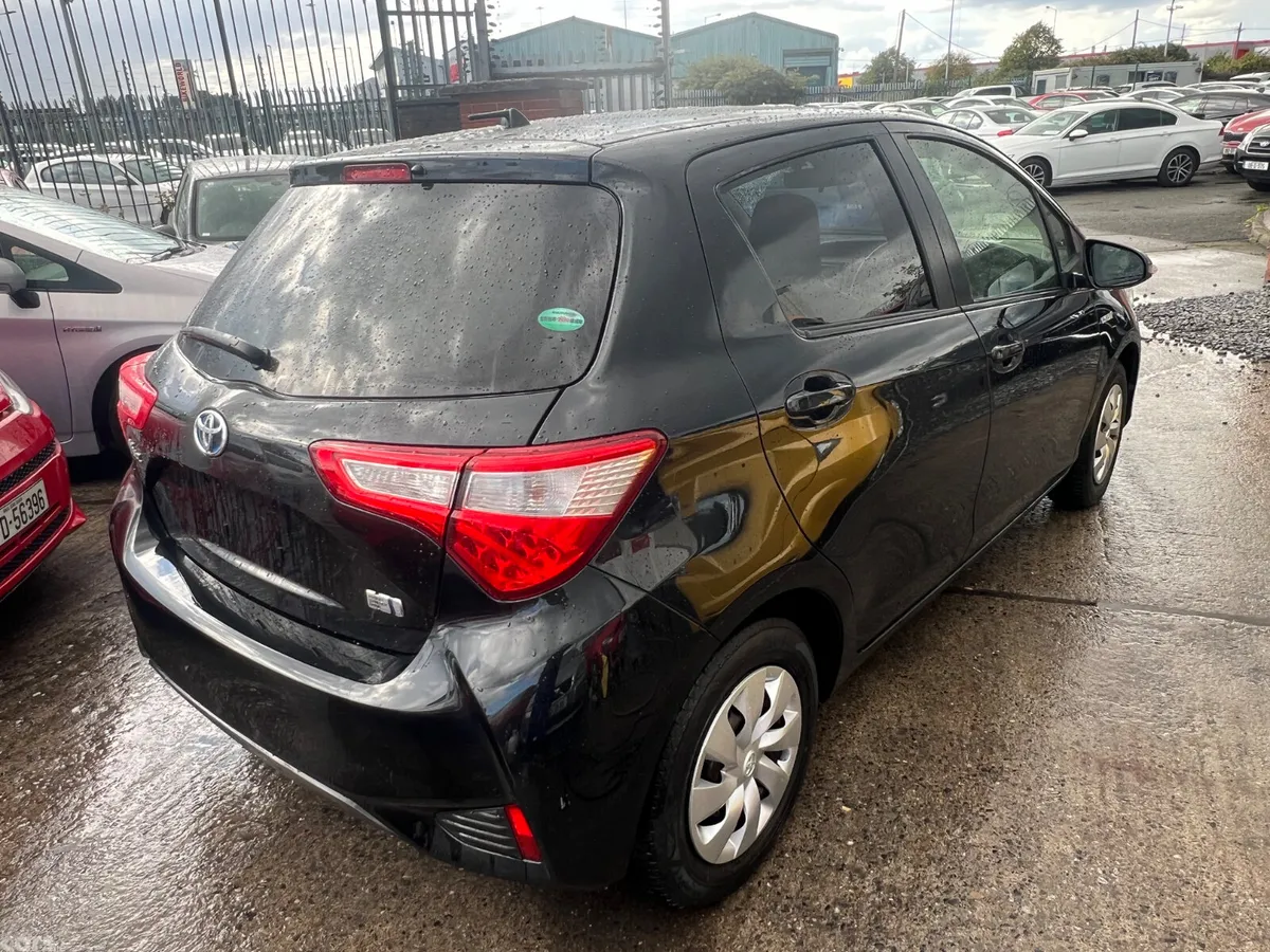 Toyota Vitz Hatchback, Petrol Hybrid, 2017, Black