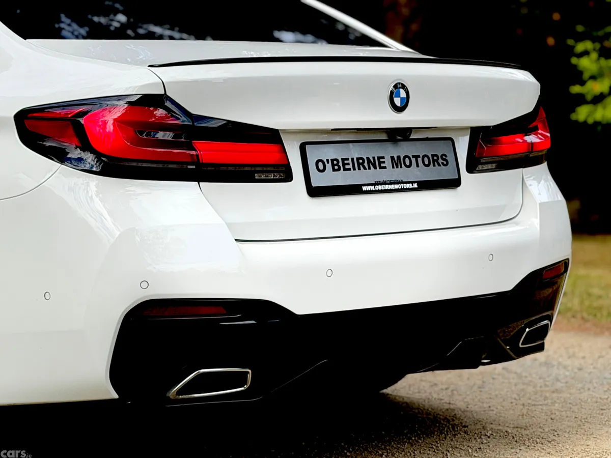 BMW 5-Series Saloon, Diesel, 2022, White