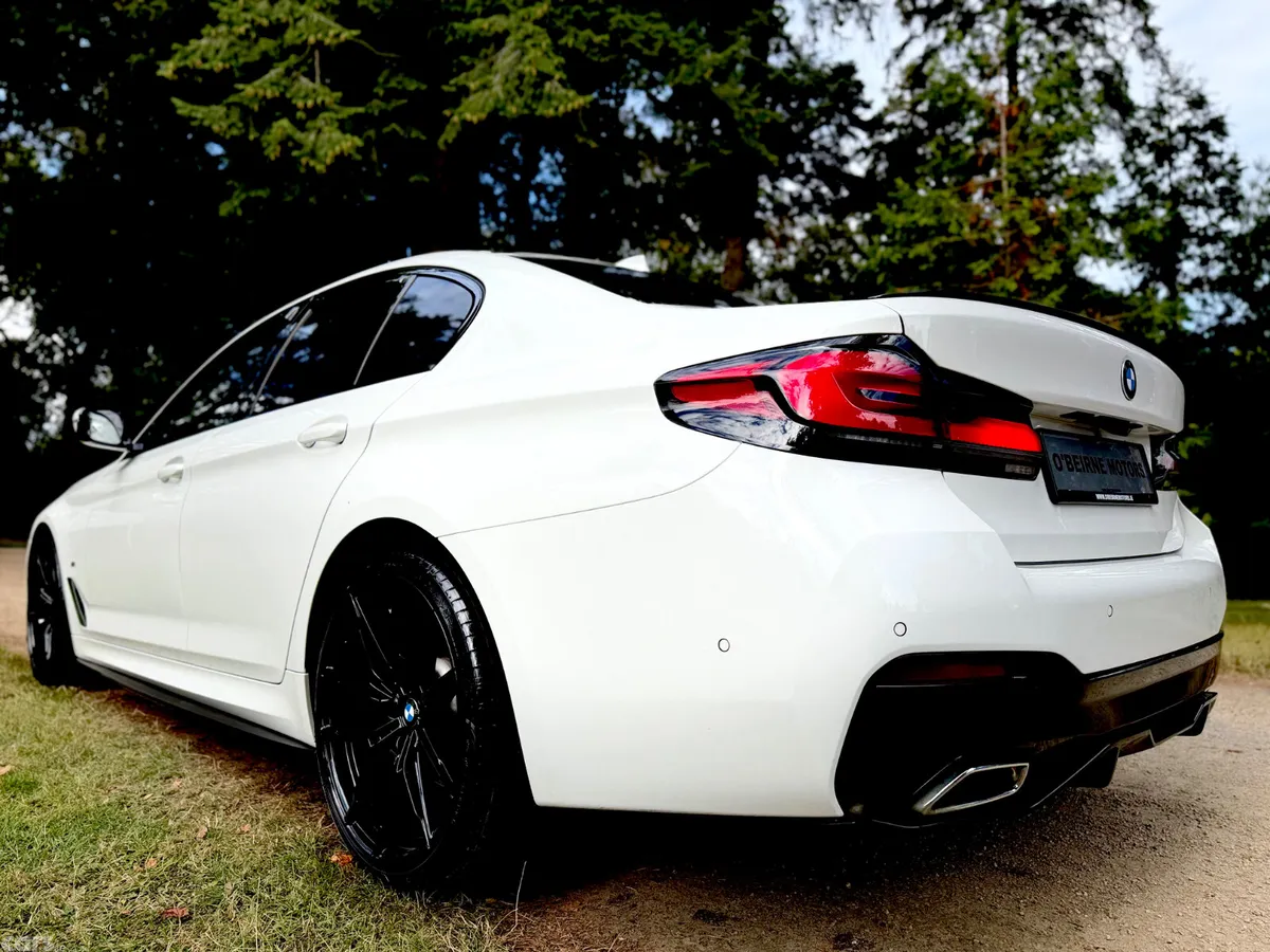 BMW 5-Series Saloon, Diesel, 2022, White