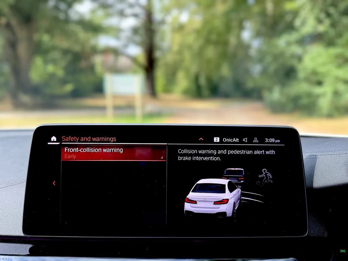 BMW 5-Series Saloon, Diesel, 2022, White